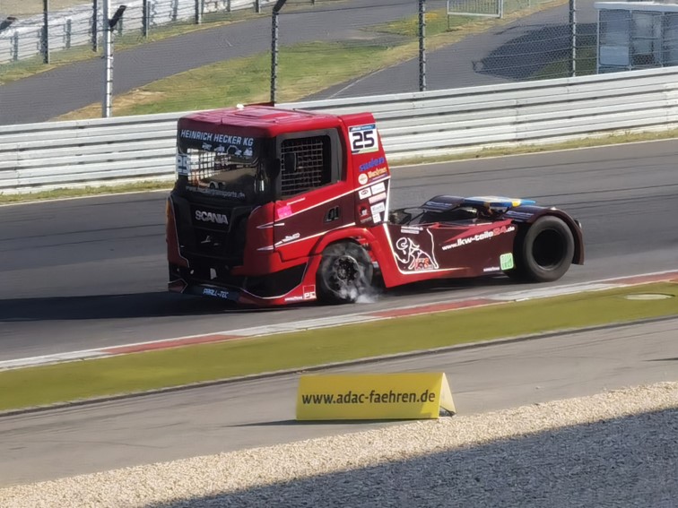 0138 FIA ETRC Truck Grand Prix   Warm up