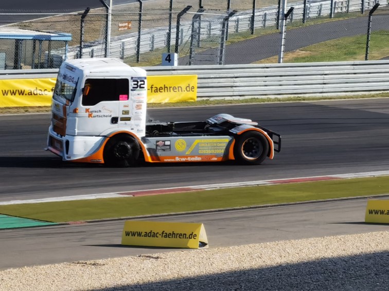 0138 FIA ETRC Truck Grand Prix   Warm up