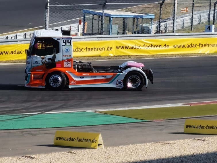 0138 FIA ETRC Truck Grand Prix   Warm up