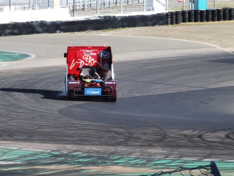0138 FIA ETRC Truck Grand Prix   Warm up