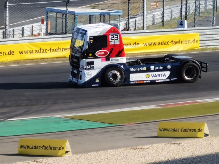 0138 FIA ETRC Truck Grand Prix   Warm up