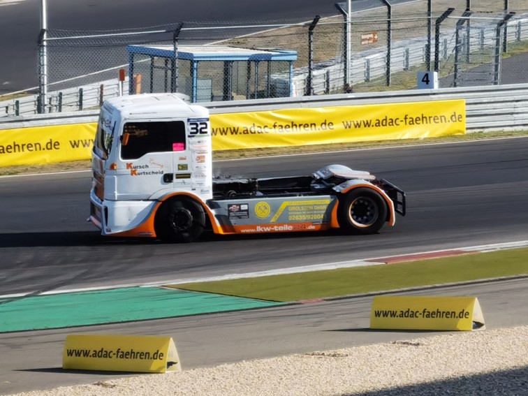 0138 FIA ETRC Truck Grand Prix   Warm up