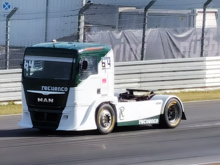 0138 FIA ETRC Truck Grand Prix   Warm up