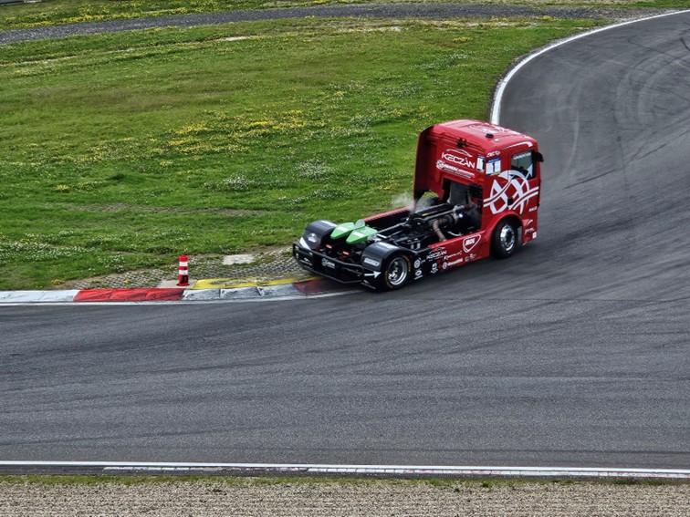 050 1. Rennen 13 07 ETRC Truck Grand Prix