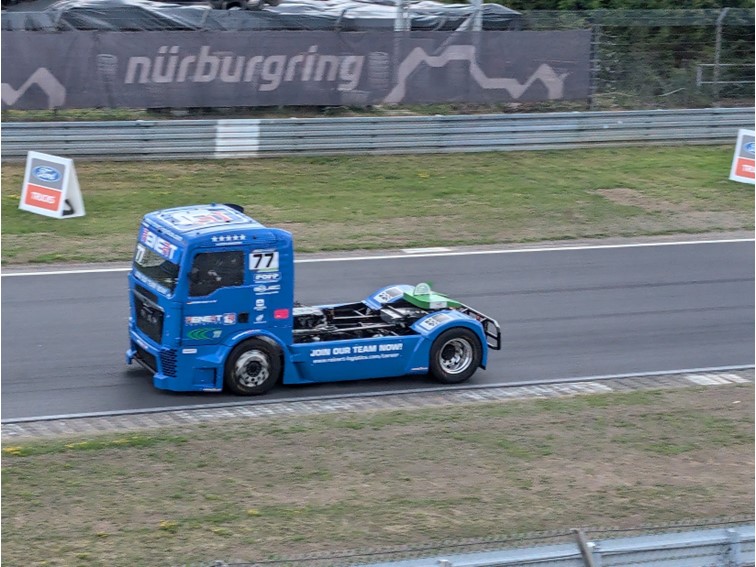 001 Truck Grand Prix   Warm up