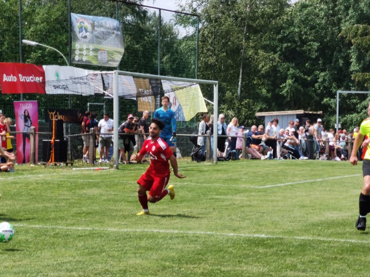 001 SpVgg Weissenstadt   BSG Saas Bayreuth