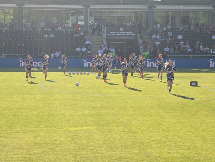 002 Eintracht Frankfurt WCL Sieger