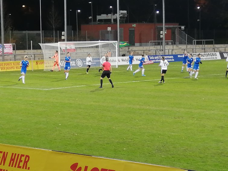 1.FFC Frankfurt 22.11.2019 001