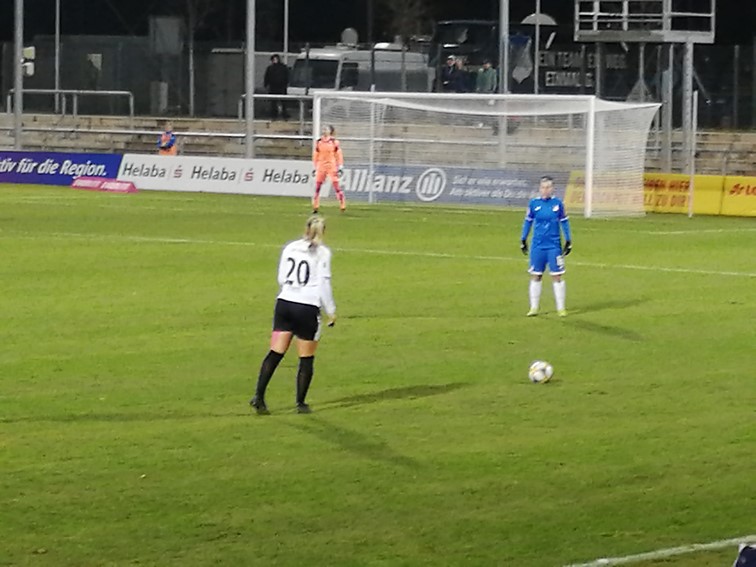 1.FFC Frankfurt 22.11.2019 001