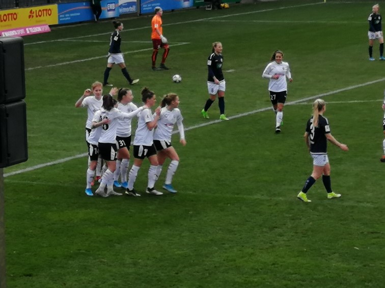 1.FFC Turbine Potsdam 1.FFC Frankfurt 01