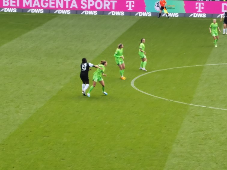 001 Eintracht Frankfurt  Frauen