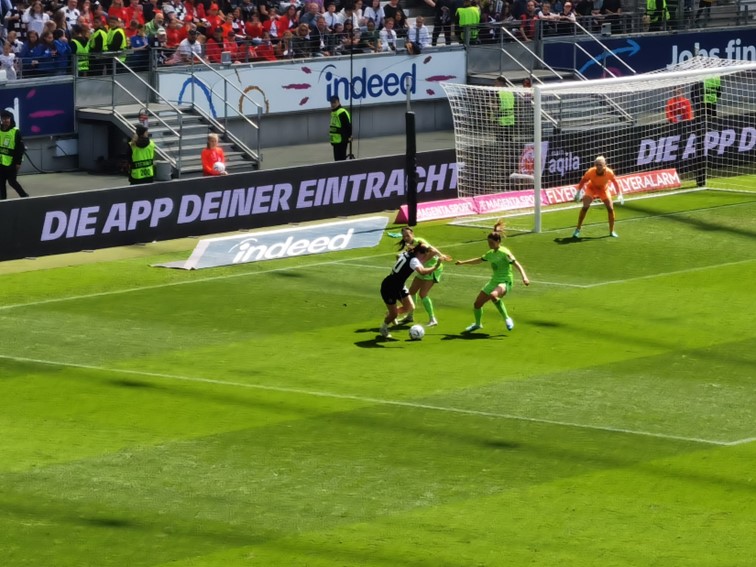 001 Eintracht Frankfurt  Frauen
