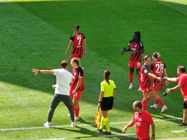 001 Eintracht Frankfurt WCL Sieger