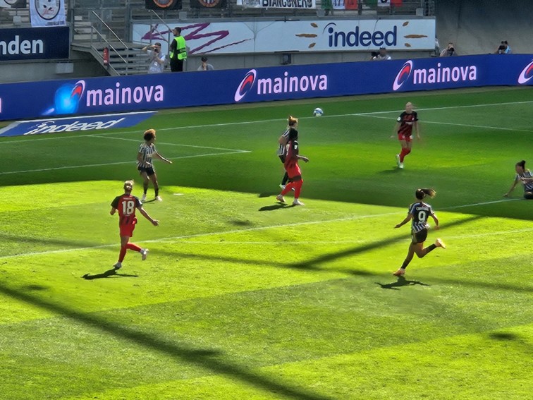 001 Eintracht Frankfurt WCL Sieger