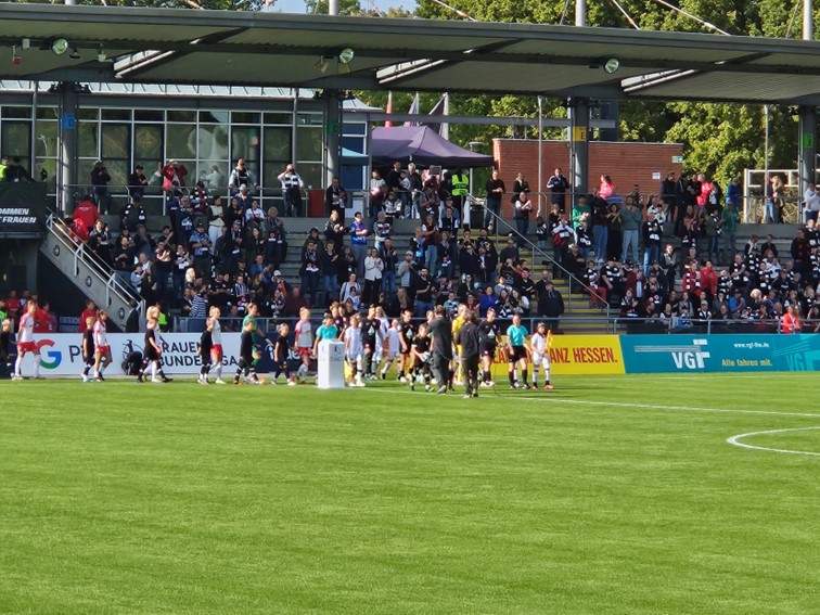 002 Eintracht Frankfurt Frauen Deutscher Meister