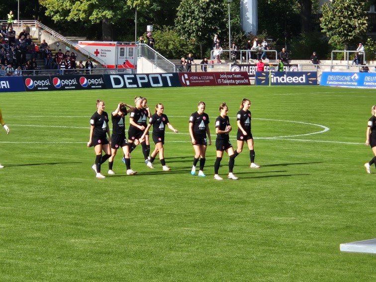 002 Eintracht Frankfurt Frauen Deutscher Meister