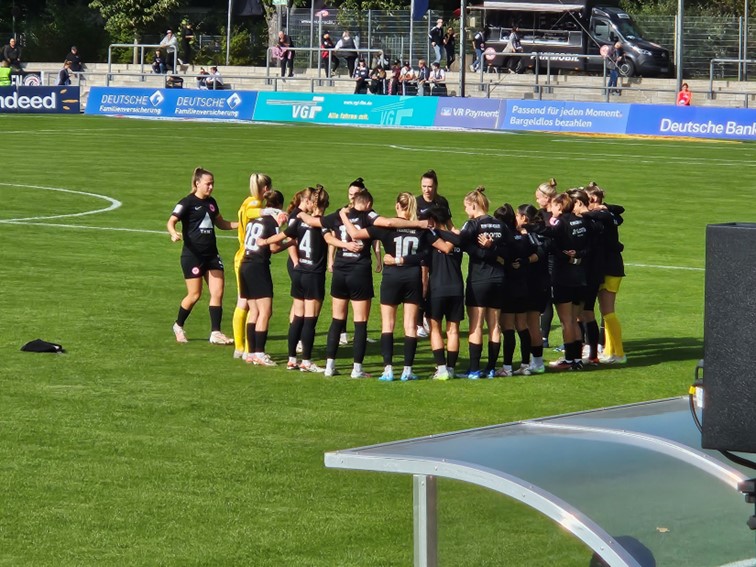 002 Eintracht Frankfurt Frauen Deutscher Meister
