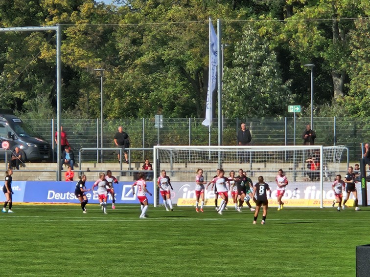002 Eintracht Frankfurt Frauen Deutscher Meister