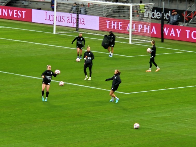 002 Eintracht Frankfurt WCL Sieger