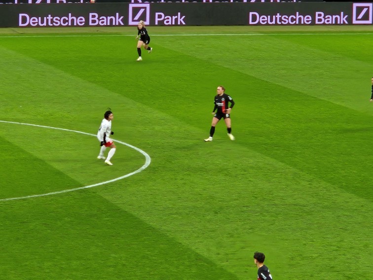 002 Eintracht Frankfurt WCL Sieger