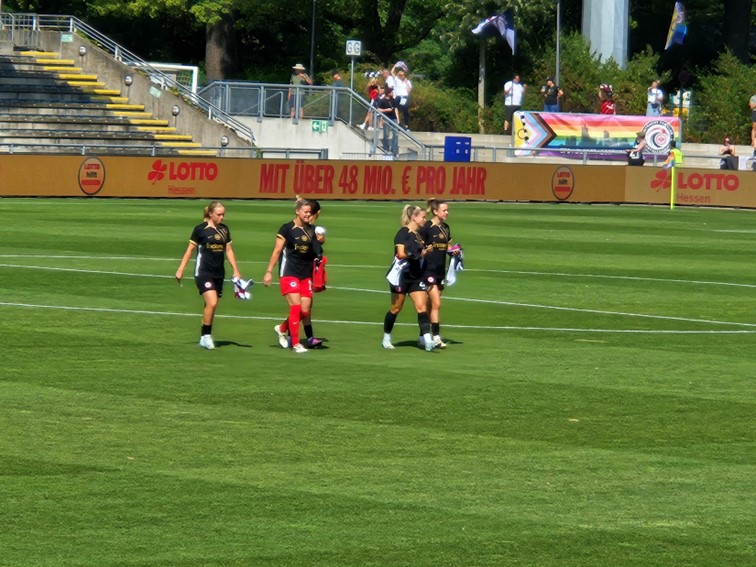 002 SGE Frauen Deutscher Meister