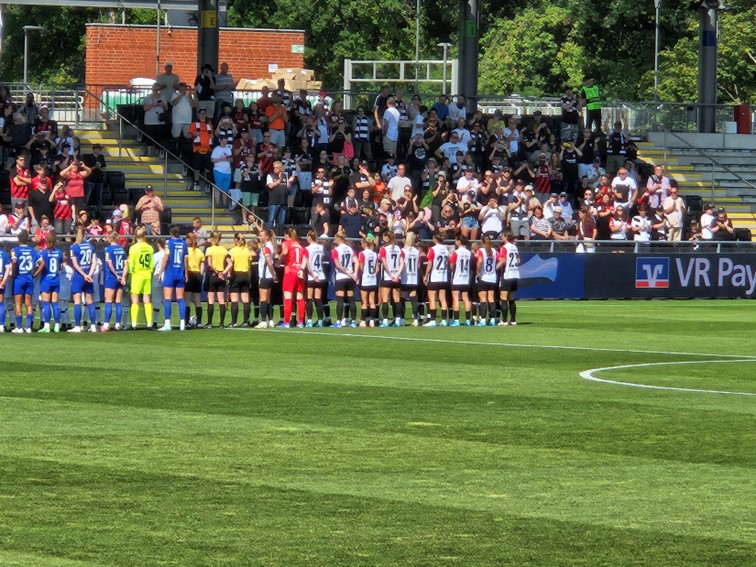 002 SGE Frauen Deutscher Meister