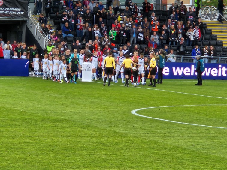 002 SGE Frauen Bundesliga