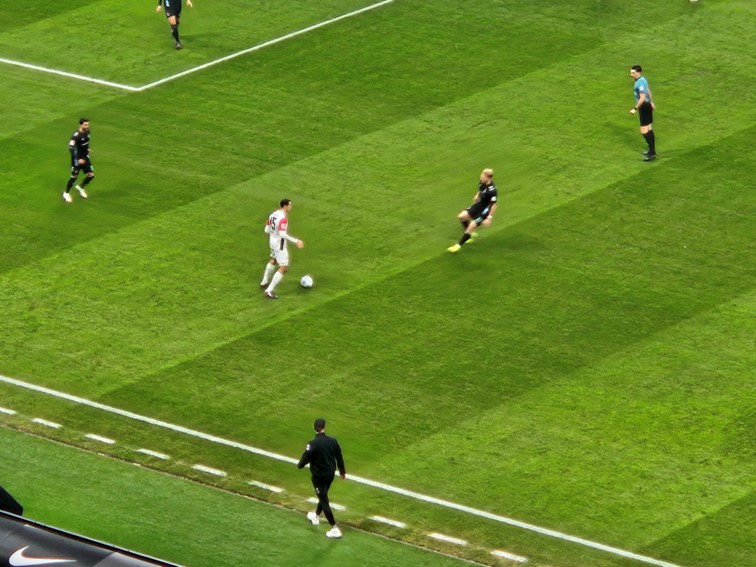 006 SG Eintracht Frankfurt