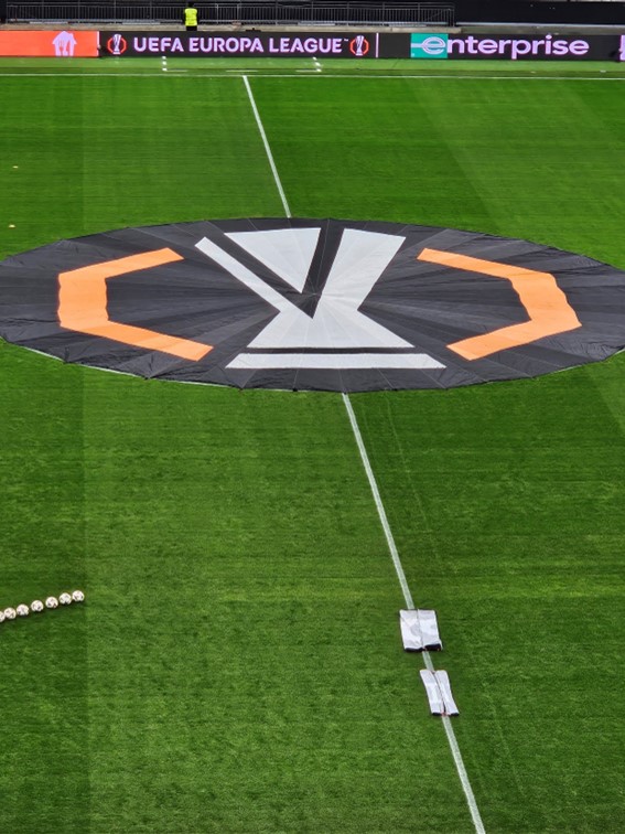 001 SG Eintracht Frankfurt Europa League