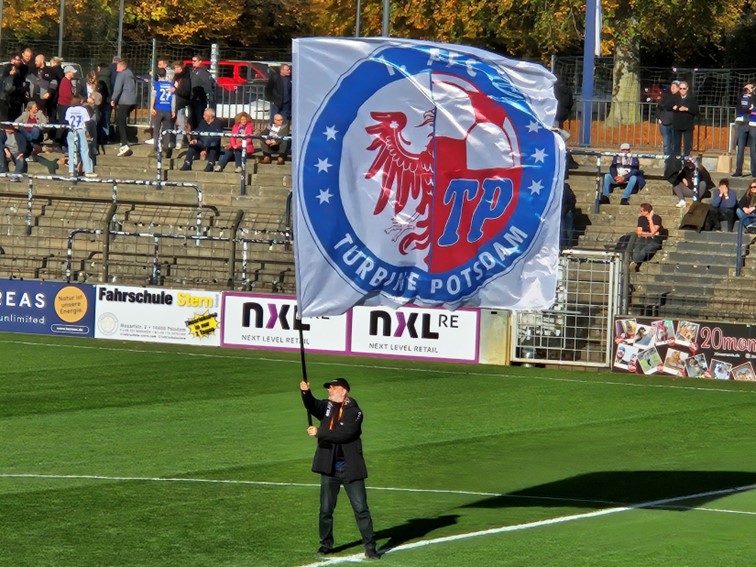 001 1.FFC Turbine Potsdam Deutscher Meister Frauen