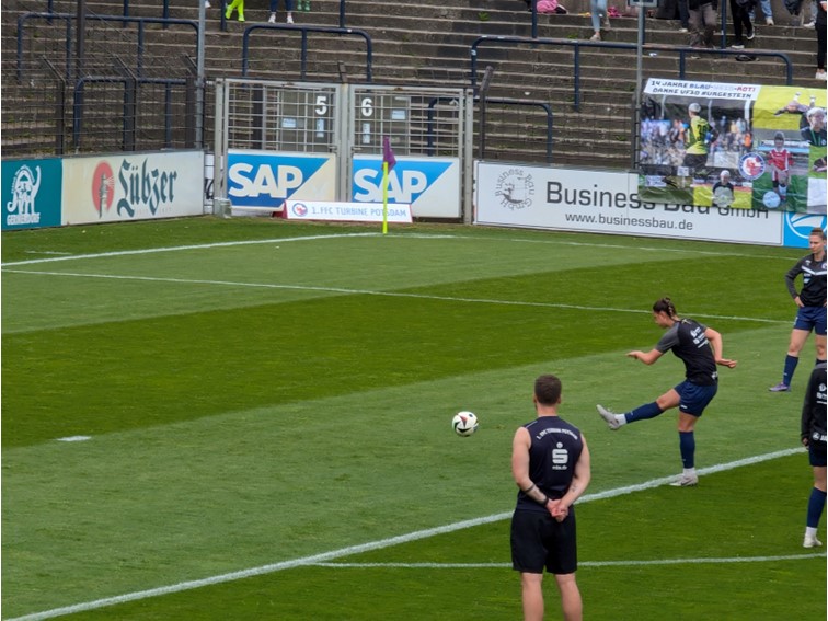 001 1.FFC Turbine Potsdam Deutscher Meister Frauen