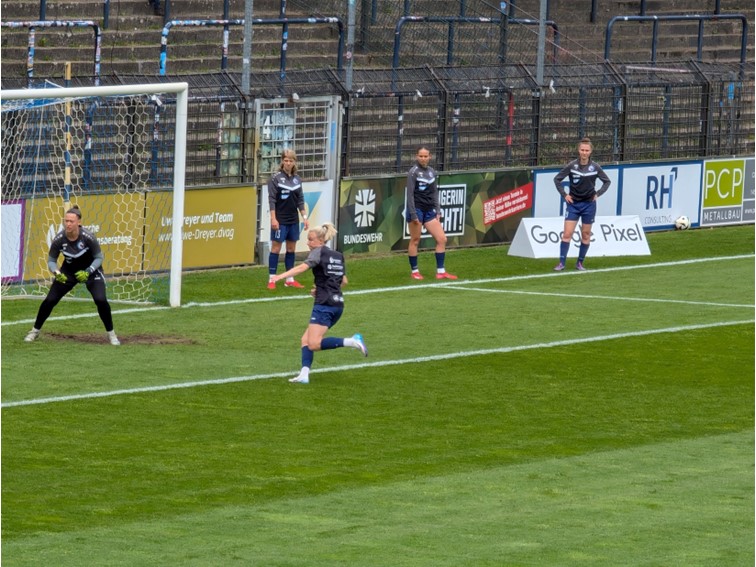 001 1.FFC Turbine Potsdam Deutscher Meister Frauen