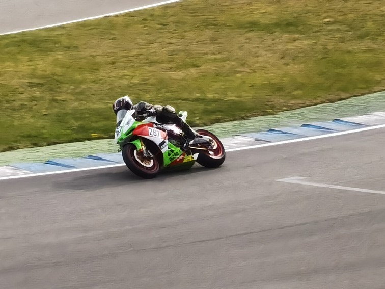 001   Zeittraining   1000 KM   Motorrad Langstreckenrennen   Hockenheimring