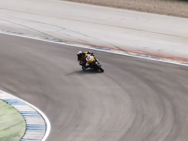 001   Zeittraining   1000 KM   Motorrad Langstreckenrennen   Hockenheimring