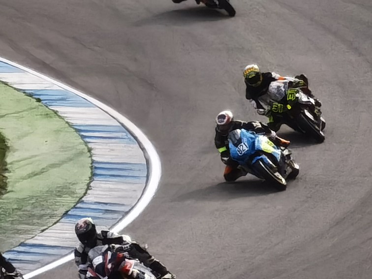 001   Zeittraining   1000 KM   Motorrad Langstreckenrennen   Hockenheimring