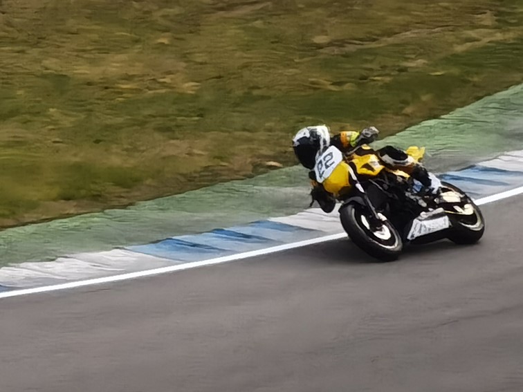 001   Zeittraining   1000 KM   Motorrad Langstreckenrennen   Hockenheimring