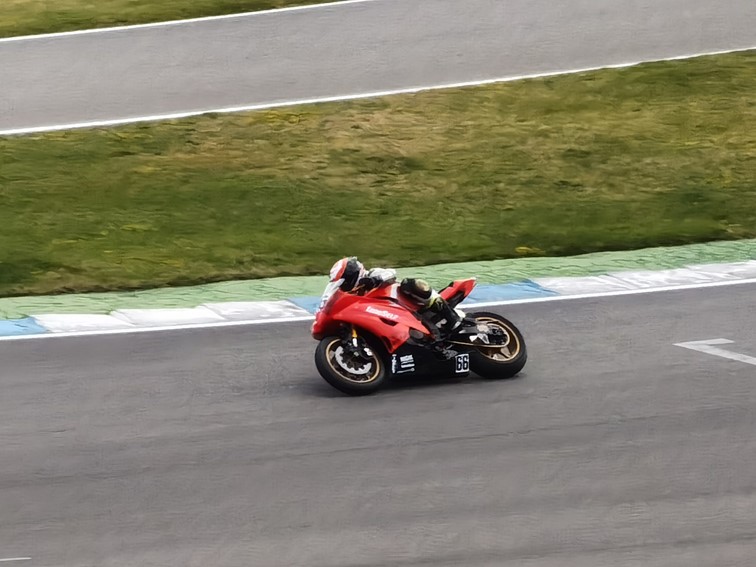 001   Zeittraining   1000 KM   Motorrad Langstreckenrennen   Hockenheimring
