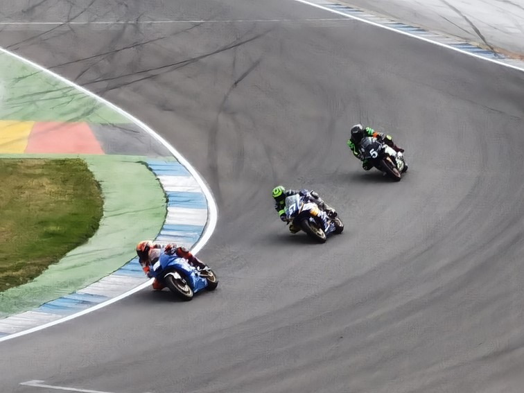 001   Zeittraining   1000 KM   Motorrad Langstreckenrennen   Hockenheimring
