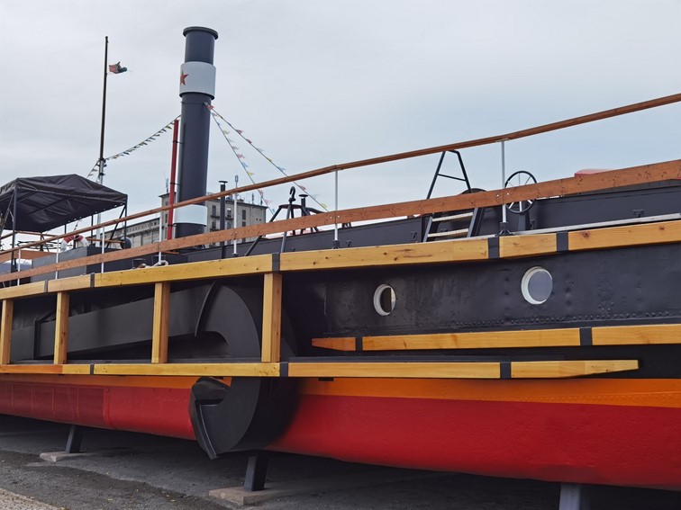 001 Kettenschleppdampfer Gustav Zeuner