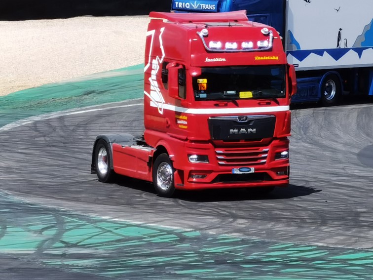 0847 Nurburgring Korso