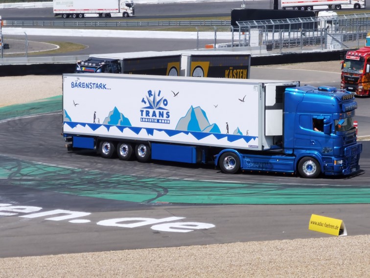 0847 Nurburgring Korso