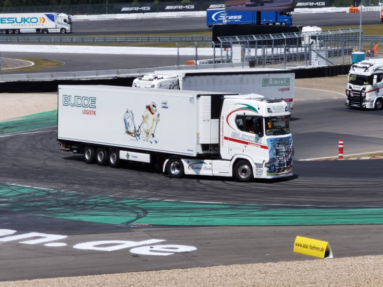 0847 Nurburgring Korso